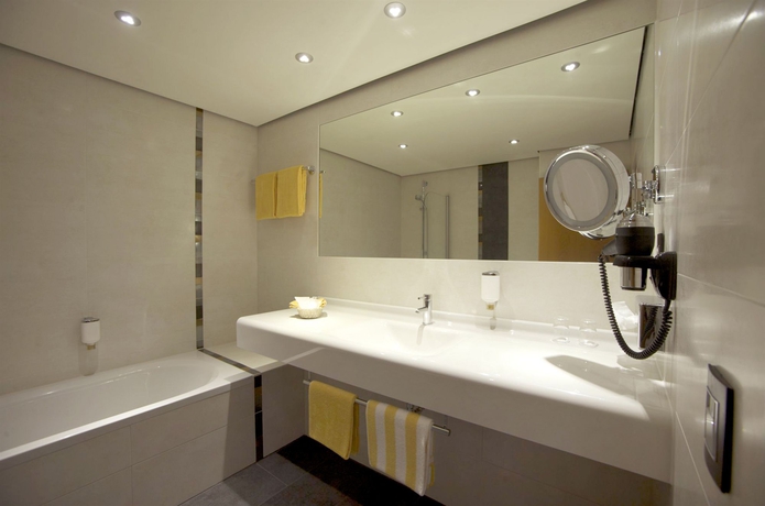 Imagen de la habitación del Hotel Luitpoldpark. Foto 6