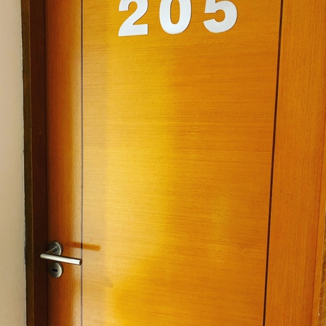 Imagen de la habitación del Hotel Lujan Homes. Foto 3