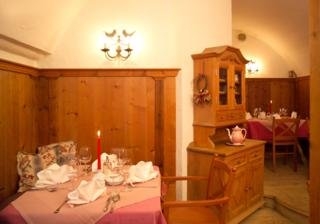 Imagen del bar/restaurante del Hotel Lukashansl. Foto 5