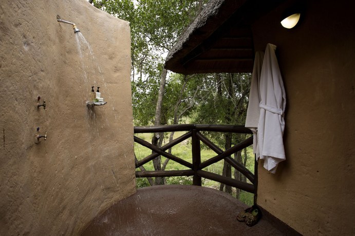 Imagen de la habitación del Hotel Lukimbi Safari Lodge. Foto 12
