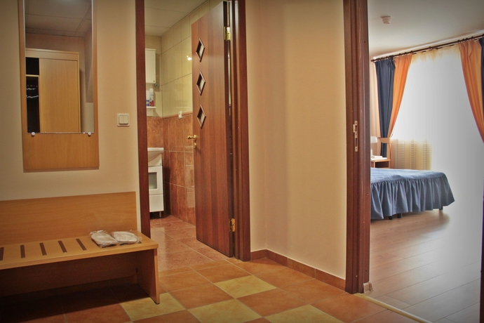 Imagen de la habitación del Hotel Luko. Foto 5