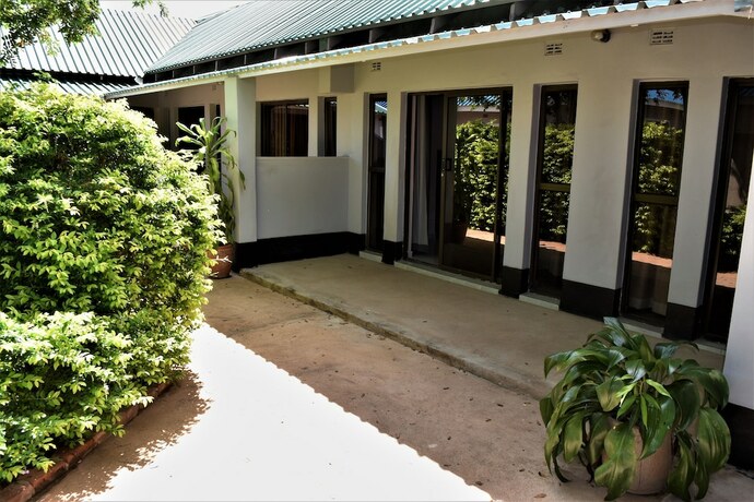 Imagen general del Hotel Lulu Guest Lodge. Foto 9