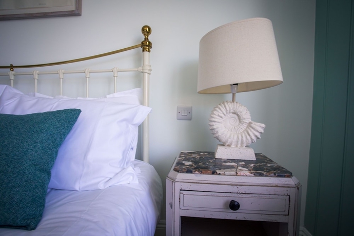 Imagen de la habitación del Hotel Lulworth Cove Inn. Foto 16
