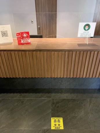 Imagen de los interiores del Hotel Luma By Kavia. Foto 16