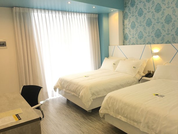 Imagen de la habitación del Hotel Luma Plaza. Foto 18