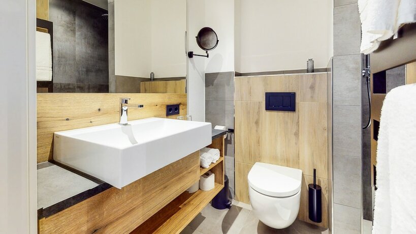Imagen de la habitación del Hotel Luma Spa&Fitness. Foto 12