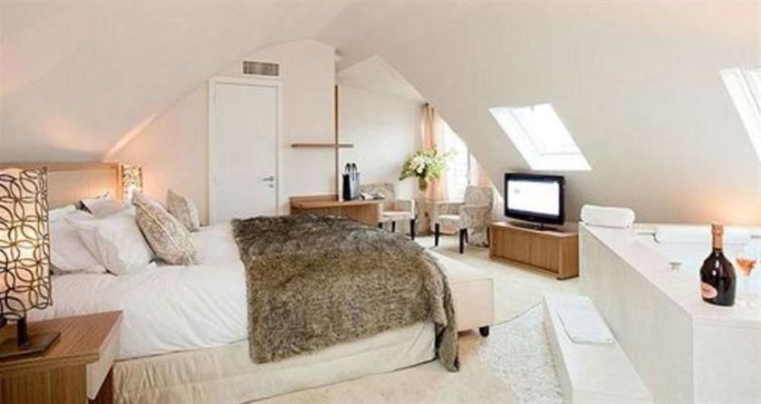 Imagen de los exteriores del Hotel Lumen Paris Louvre. Foto 5