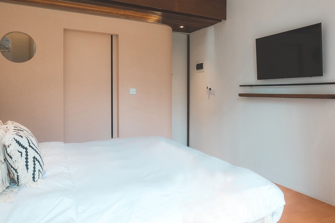 Imagen de la habitación del Hotel Lumi. Foto 7