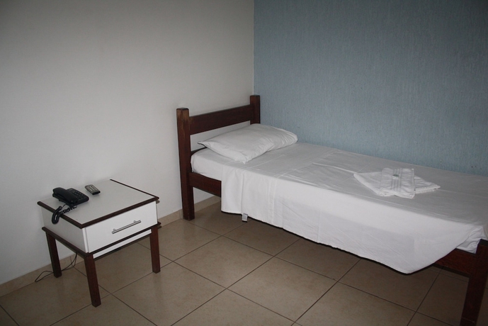 Imagen de la habitación del Hotel Lumiar. Foto 10