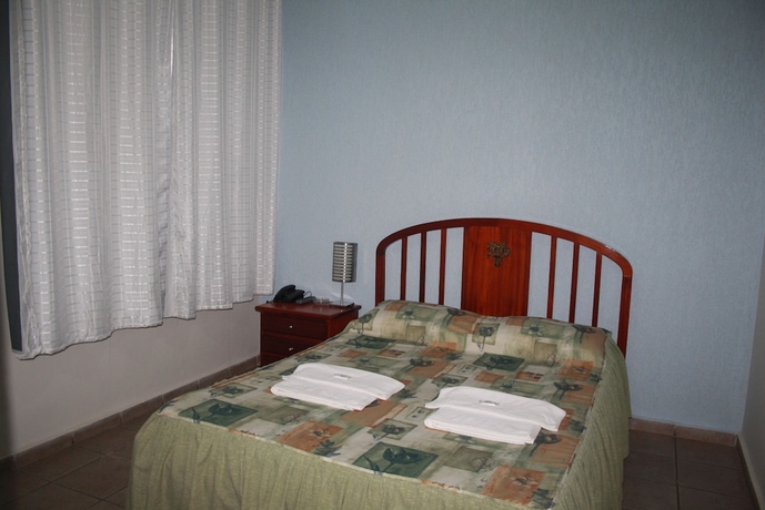 Imagen de la habitación del Hotel Lumiar. Foto 13