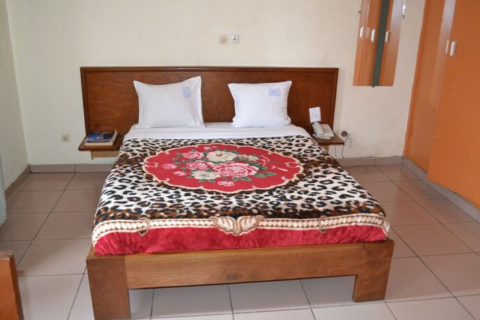 Imagen de la habitación del Hotel Lumi&egrave;re Joss. Foto 16