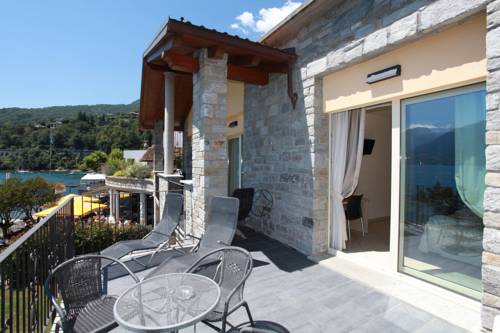 Imagen de la habitación del Hotel Lumin, Cremia. Foto 6