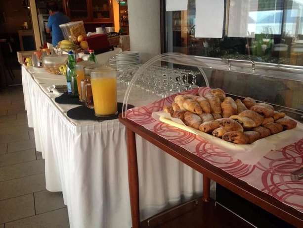 Imagen del bar/restaurante del Hotel Lumin, Cremia. Foto 5