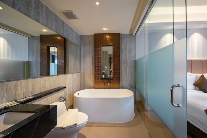 Imagen de la habitación del Hotel Luminor Aiport Sidoarjo. Foto 5