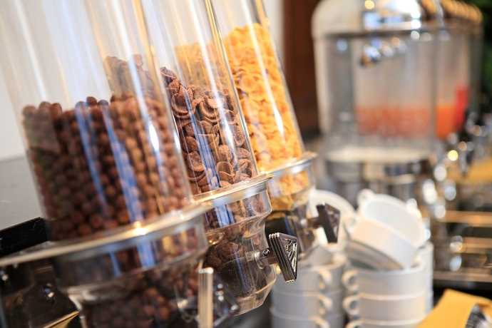 Imagen del bar/restaurante del Hotel Luminor Jambi Kebun Jeruk. Foto 7