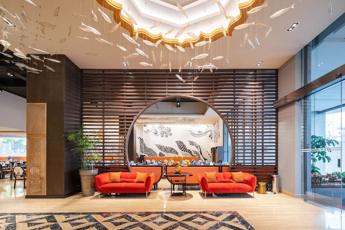 Imagen de los interiores del Hotel Luminor Kota. Foto 17