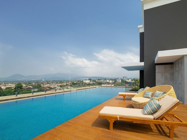 Imagen general del Hotel Luminor Padjadjaran Bogor By Wh. Foto 1
