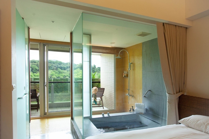 Imagen de la habitación del Hotel Luminous Hot Spring and Resort. Foto 8