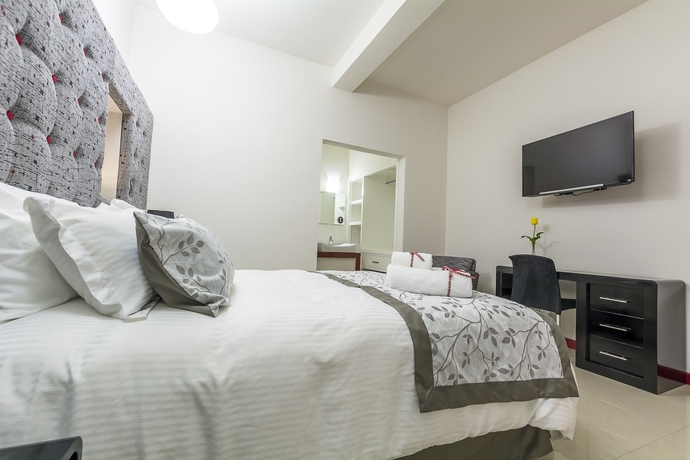 Imagen de la habitación del Hotel Luminus. Foto 5