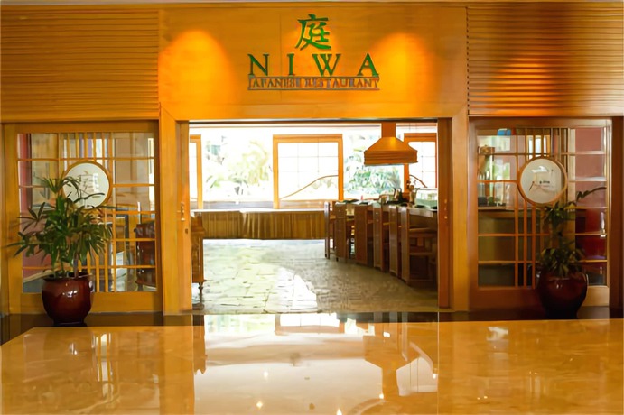 Imagen del bar/restaurante del Hotel Lumire and Convention Center. Foto 3