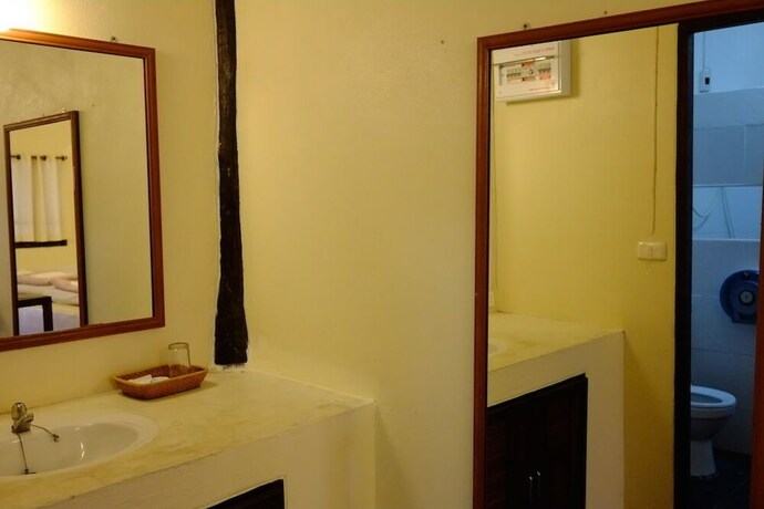 Imagen de la habitación del Hotel Lumphachi Lakehill Resort. Foto 20