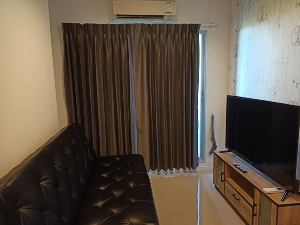 Imagen de la habitación del Hotel Lumpini Jomtien. Foto 3