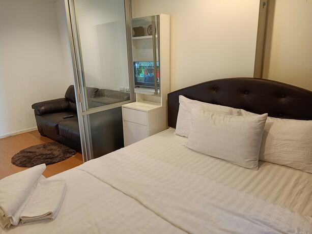 Imagen de la habitación del Hotel Lumpini Jomtien. Foto 10