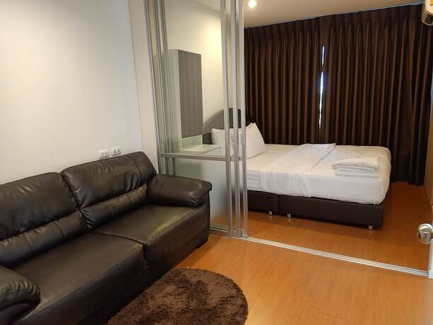 Imagen de la habitación del Hotel Lumpini Jomtien. Foto 12