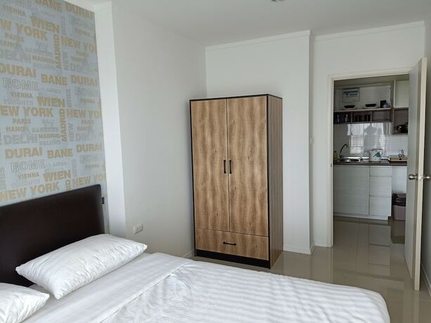 Imagen de la habitación del Hotel Lumpini Jomtien. Foto 13