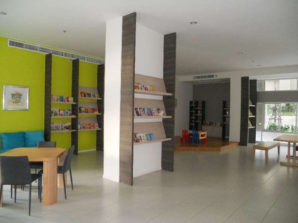Imagen de los interiores del Hotel Lumpini Ville Naklua Good Luck. Foto 19
