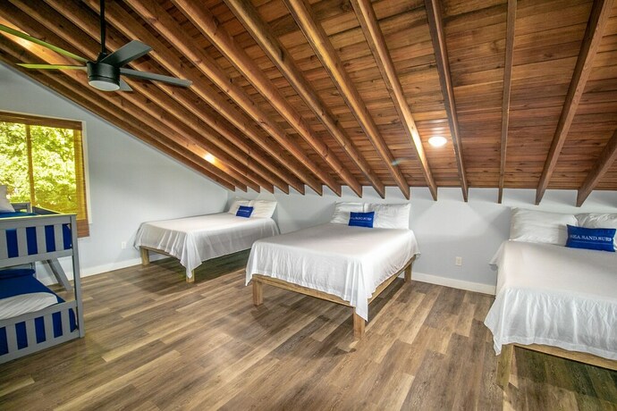 Imagen de la habitación del Hotel Luna Beach. Foto 20