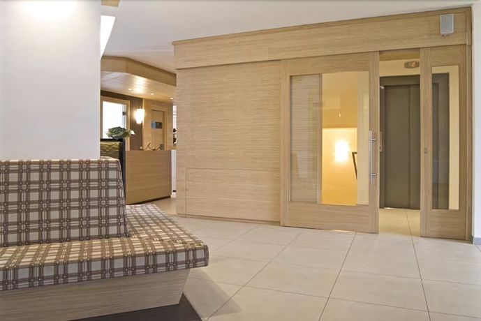 Imagen de los interiores del Hotel Luna Bianca. Foto 15