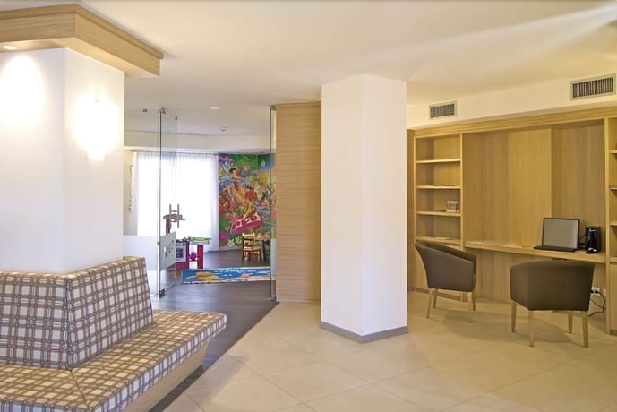 Imagen de los interiores del Hotel Luna Bianca. Foto 17