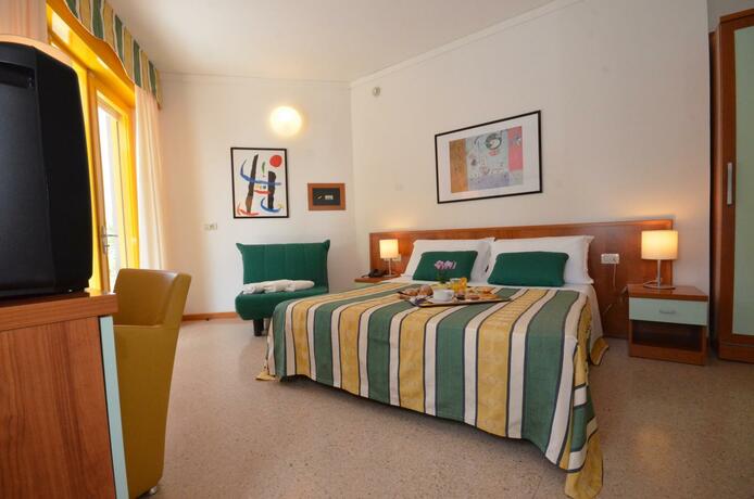 Imagen general del Hotel Luna, Bibione. Foto 35