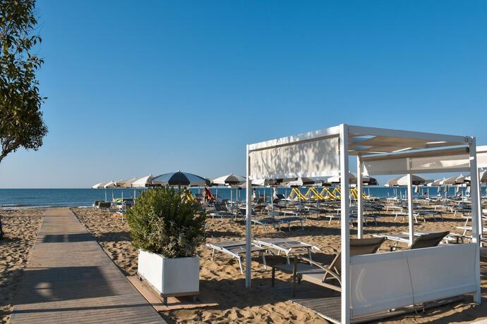 Imagen general del Hotel Luna, Bibione. Foto 37