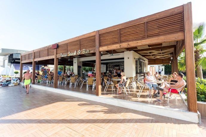 Imagen de la piscina del Hotel Luna Blanca Resort and Spa - All Inclusive. Foto 15