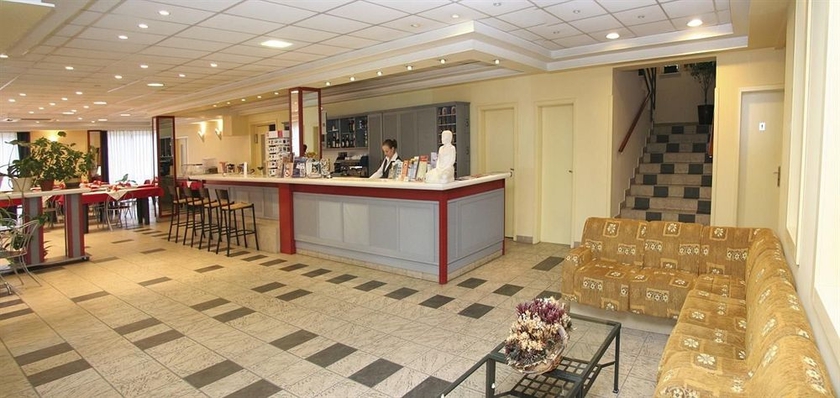 Imagen de los interiores del Hotel Luna, Budapest. Foto 5