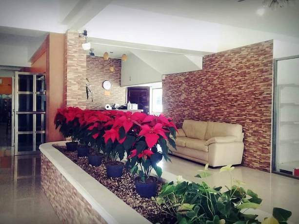 Imagen de los interiores del Hotel Luna Caribe. Foto 14