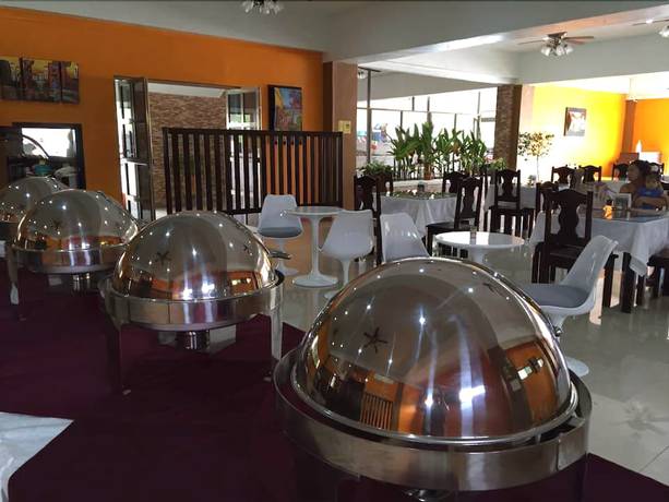 Imagen del bar/restaurante del Hotel Luna Caribe. Foto 4