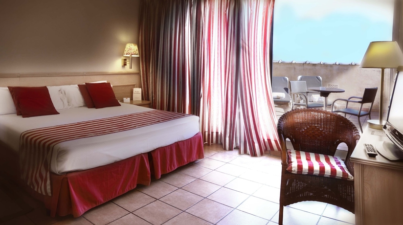 Imagen de la habitación del Hotel Luna Club Yoga and Spa. Foto 7