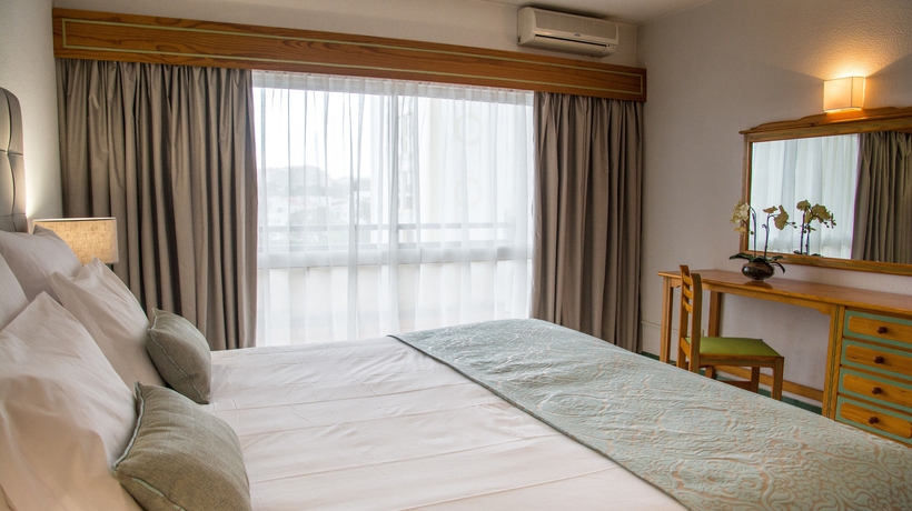 Imagen de la habitación del Hotel Luna Da Oura. Foto 2