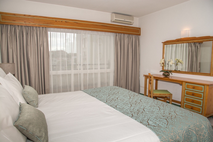 Imagen de la habitación del Hotel Luna Da Oura. Foto 7