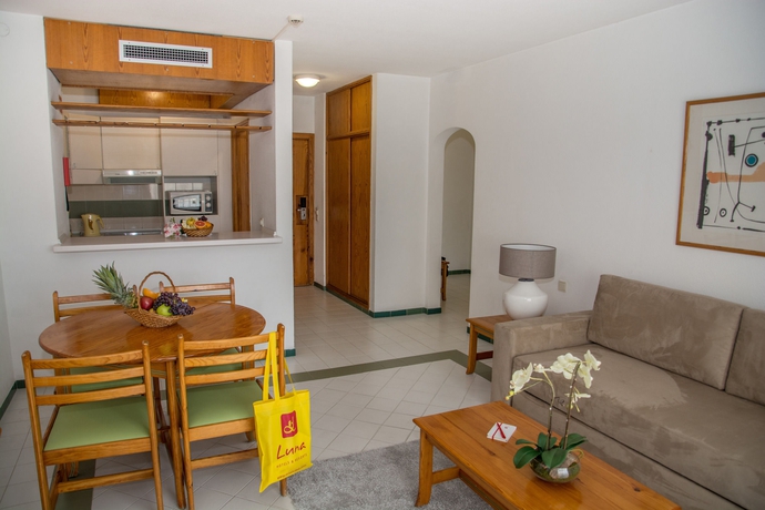 Imagen de los interiores del Hotel Luna Da Oura. Foto 15