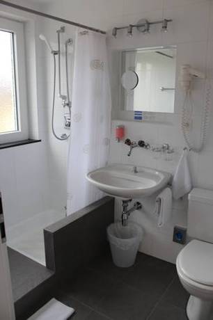 Imagen de la habitación del Hotel Luna Garni. Foto 6