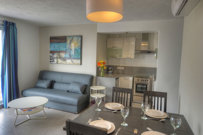 Imagen de la habitación del Hotel Luna Holiday Complex. Foto 2