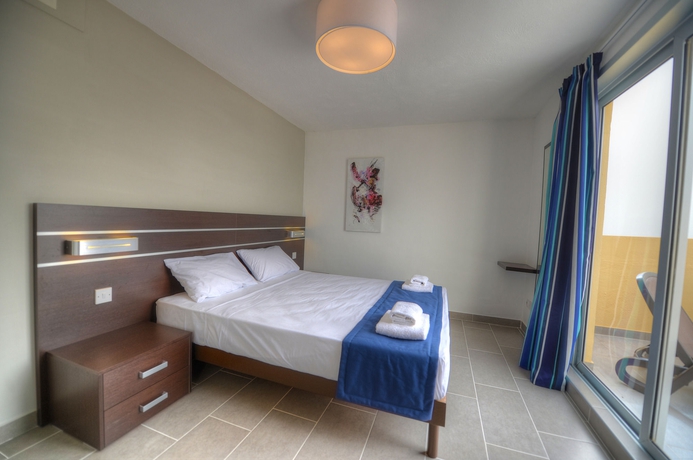 Imagen de la habitación del Hotel Luna Holiday Complex. Foto 11