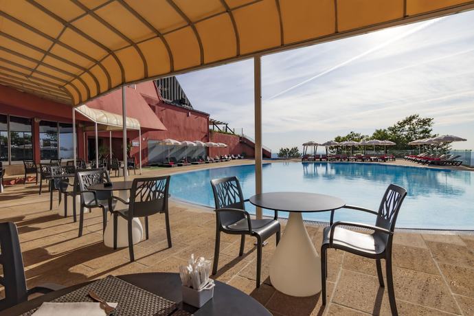 Imagen del bar/restaurante del Hotel Luna Hotel dos Carqueijais-Serra da Estrela. Foto 4