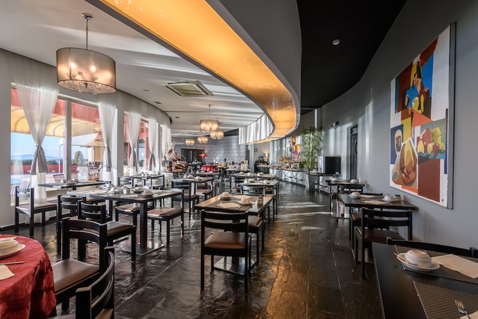 Imagen del bar/restaurante del Hotel Luna Hotel dos Carqueijais-Serra da Estrela. Foto 6