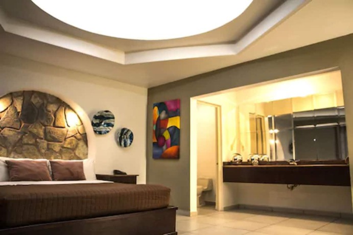 Imagen general del Hotel Luna Inn. Foto 1