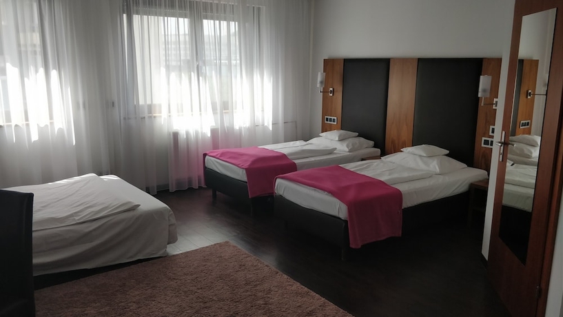 Imagen de la habitación del Hotel Luna Inn Stuttgart City. Foto 3
